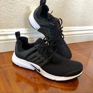 BRAND NEW NIKE PRESTO